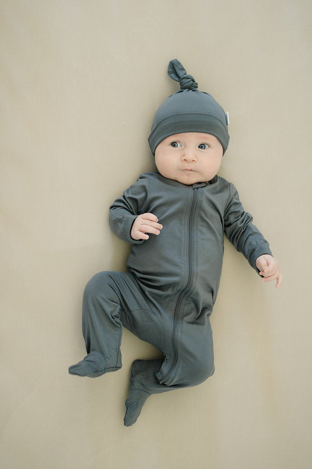 Charcoal Bamboo Zipper - Mack & Harvie