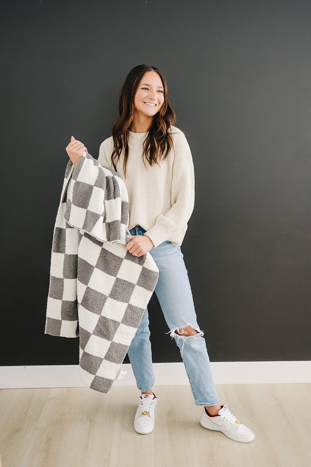 Charcoal Checkered Plush Blanket - Mack & Harvie