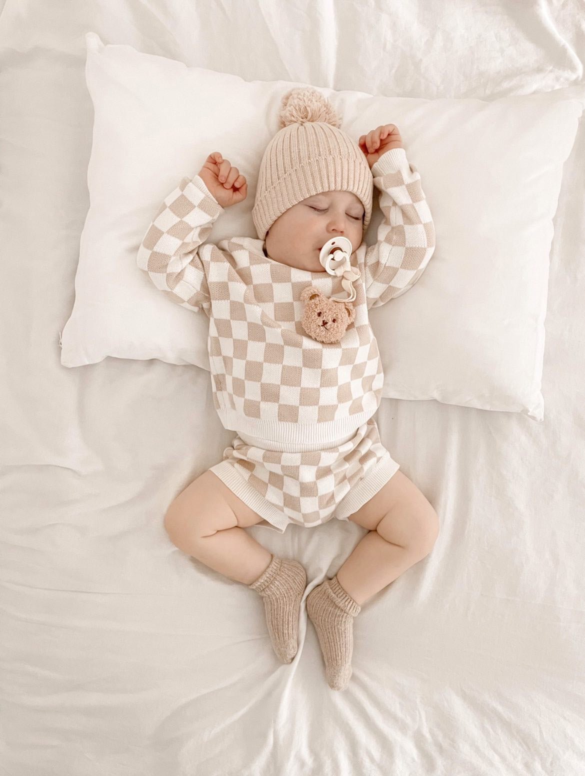 Checkered Jacquard Pullover Sweater - Mack & Harvie