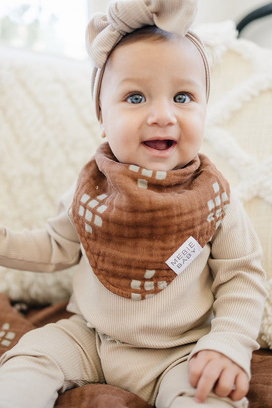 Chestnut Textiles Muslin Bib - Mack & Harvie
