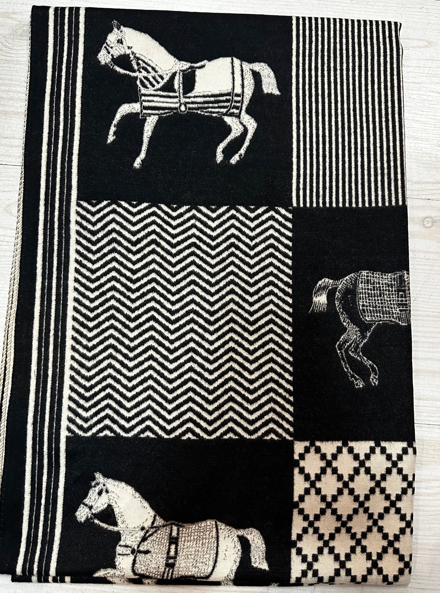 Chevron Checkered Equestrian Wrap 4 colors - Mack & Harvie