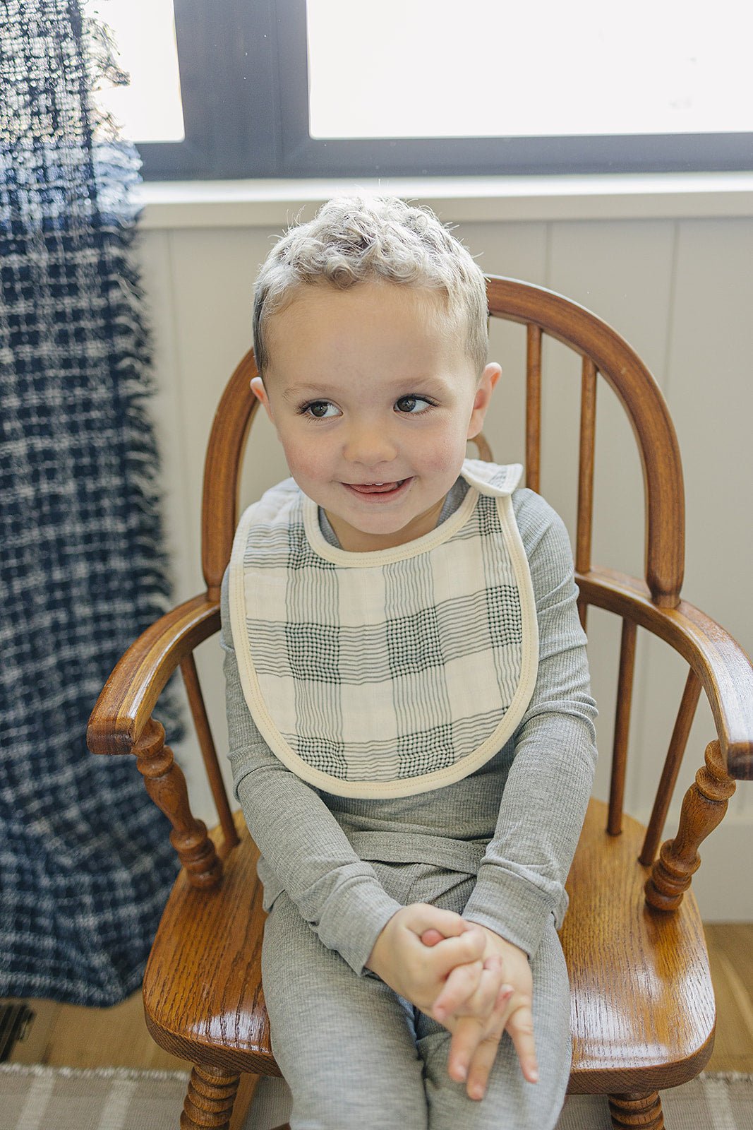 Coastal Plaid Classic Muslin Bib - Mack & Harvie