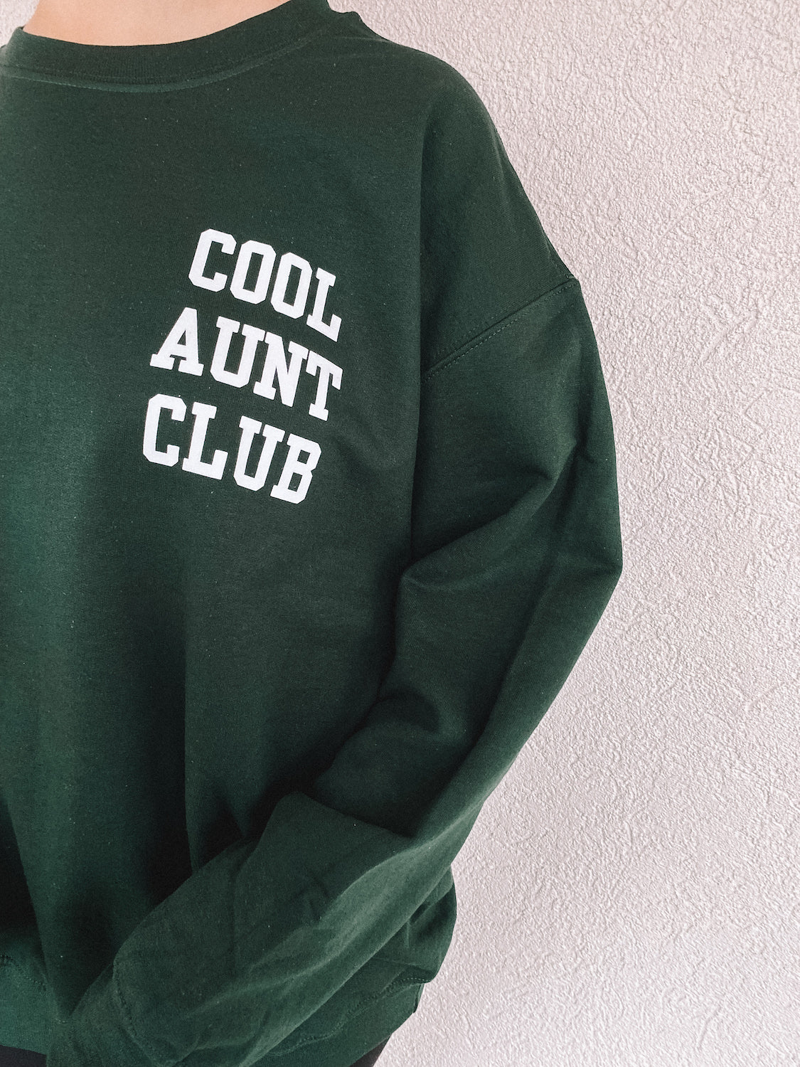 cool aunt club crewneck