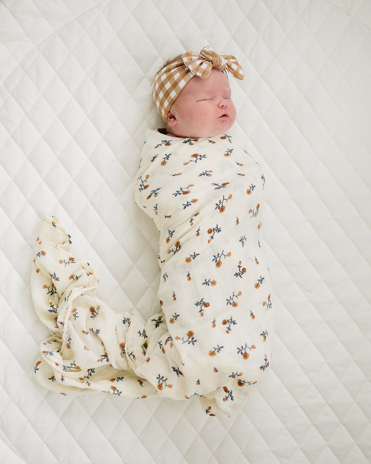 Cream Floral Muslin Swaddle Blanket - Mack & Harvie