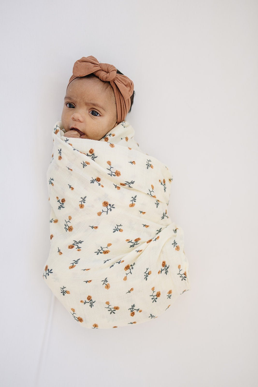 Cream Floral Muslin Swaddle Blanket - Mack & Harvie