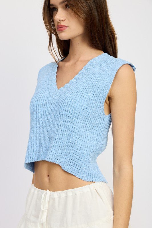 CROP VEST STYLE TOP - Mack & Harvie