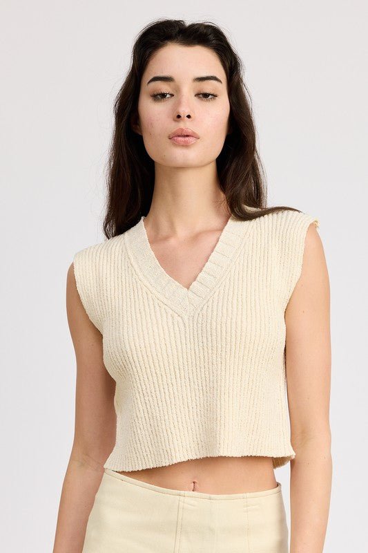 CROP VEST STYLE TOP - Mack & Harvie