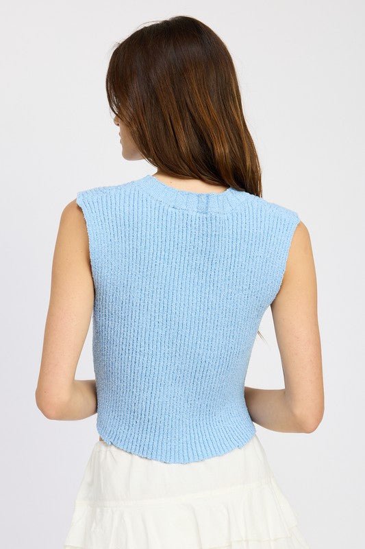 CROP VEST STYLE TOP - Mack & Harvie