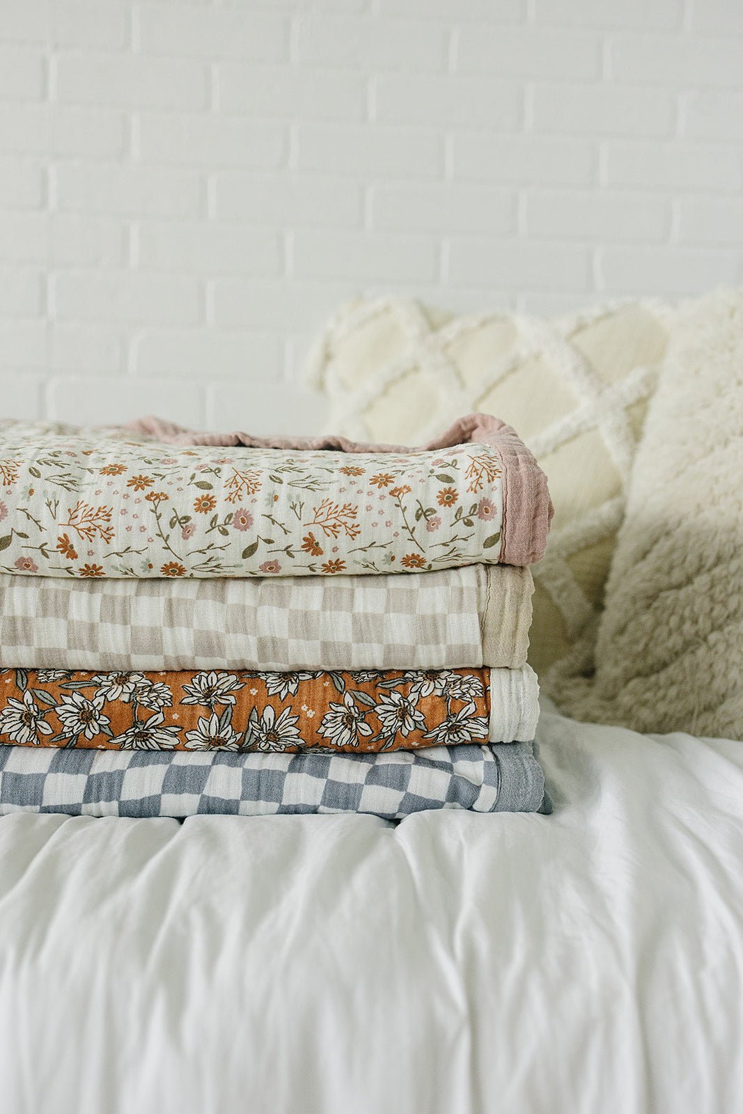 Dusty Blue Wavy Checkered Twin Muslin Quilt - Mack & Harvie