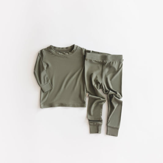 Essential Two Piece Pajama Set - Mack & Harvie