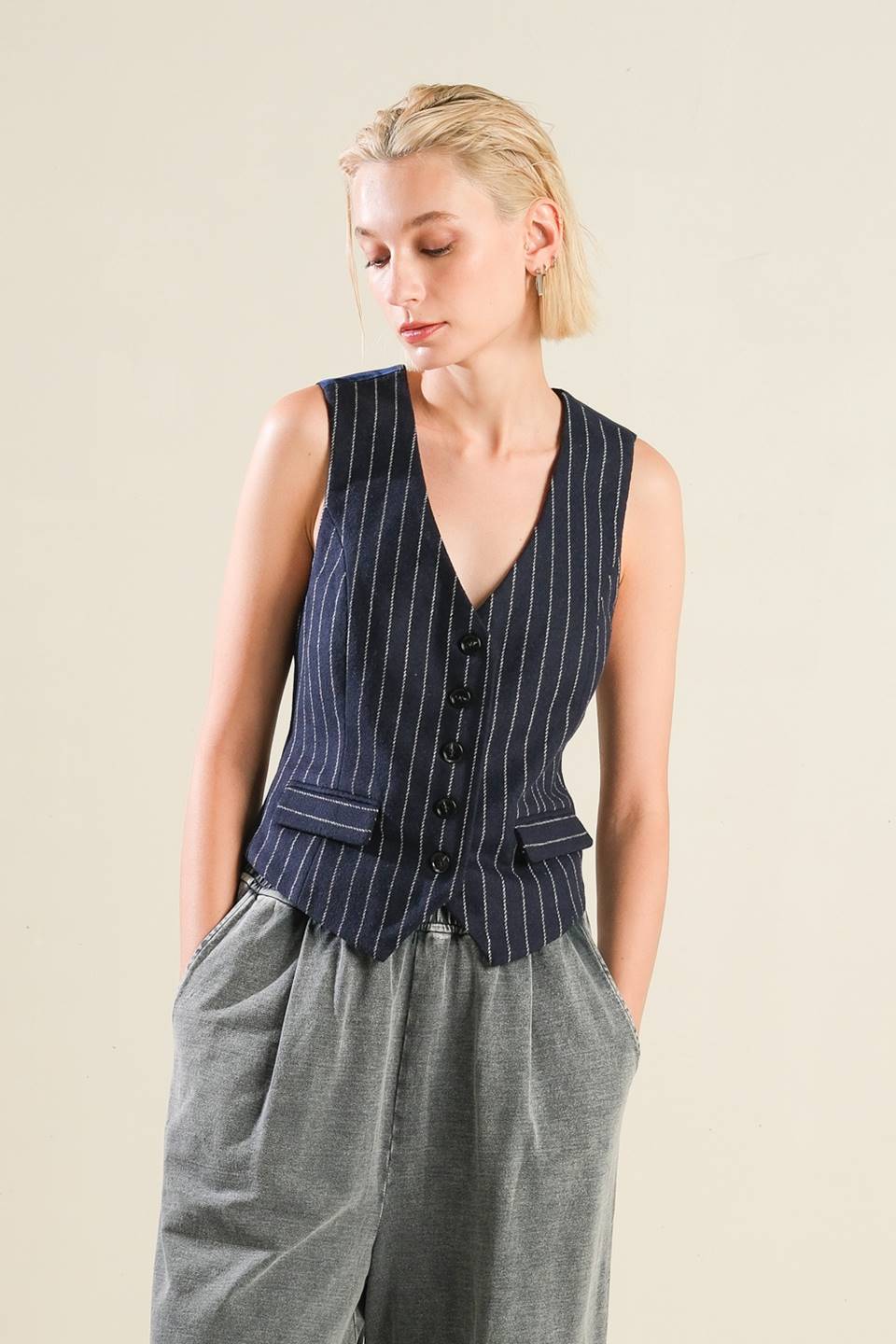 FOREVER CONNECTED WOVEN VEST - Mack & Harvie