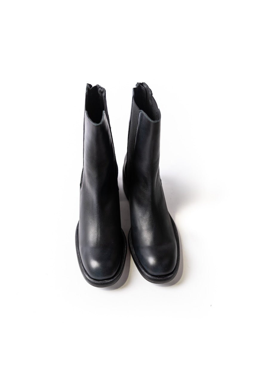 Free People Essential Chelsea Boots - Mack & Harvie