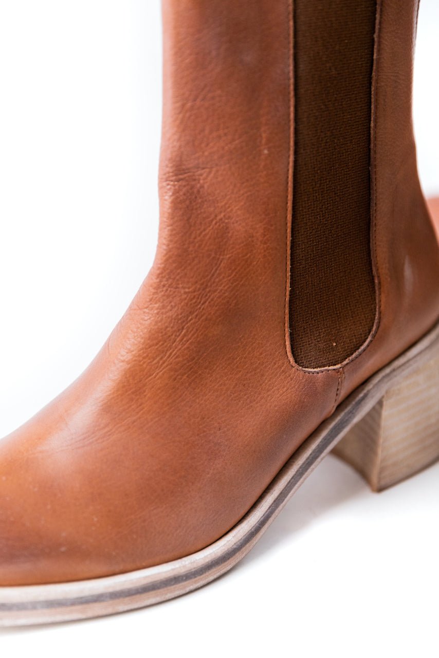 Free People Essential Chelsea Boots - Mack & Harvie
