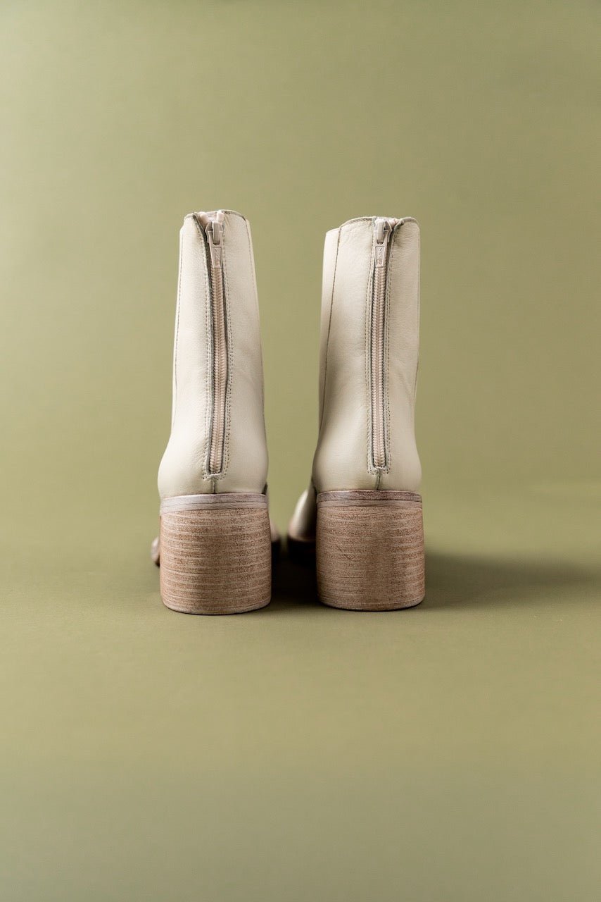 Free People Essential Chelsea Boots - Mack & Harvie