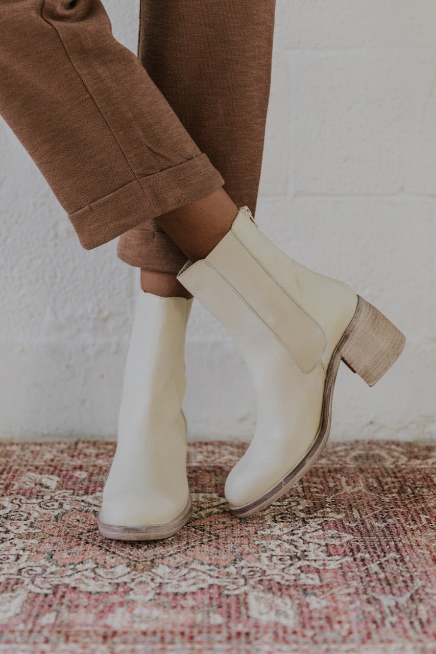 Free People Essential Chelsea Boots - Mack & Harvie