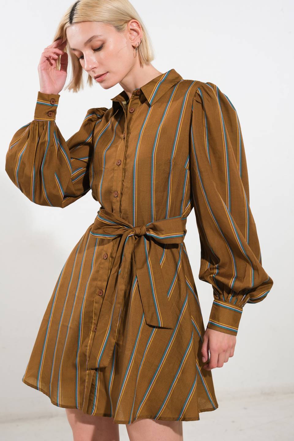 GIVE IT A GO WOVEN MINI DRESS - Mack & Harvie