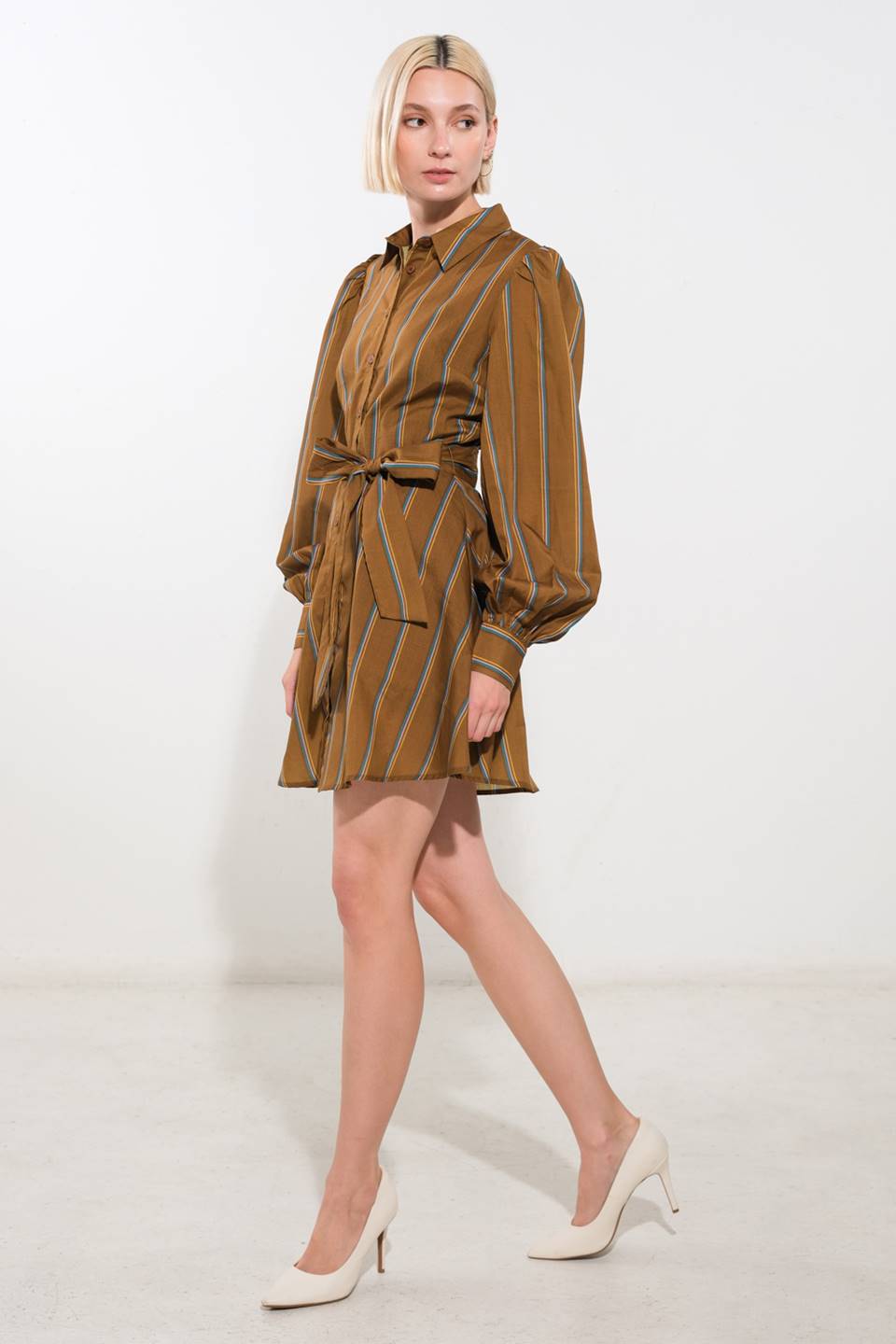 GIVE IT A GO WOVEN MINI DRESS - Mack & Harvie