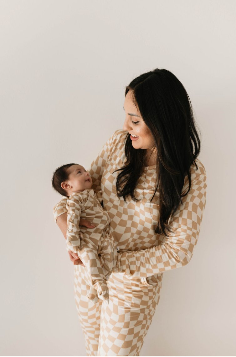 Gold Coast Wavy Checker | Women's Bamboo Pajamas - Mack & Harvie
