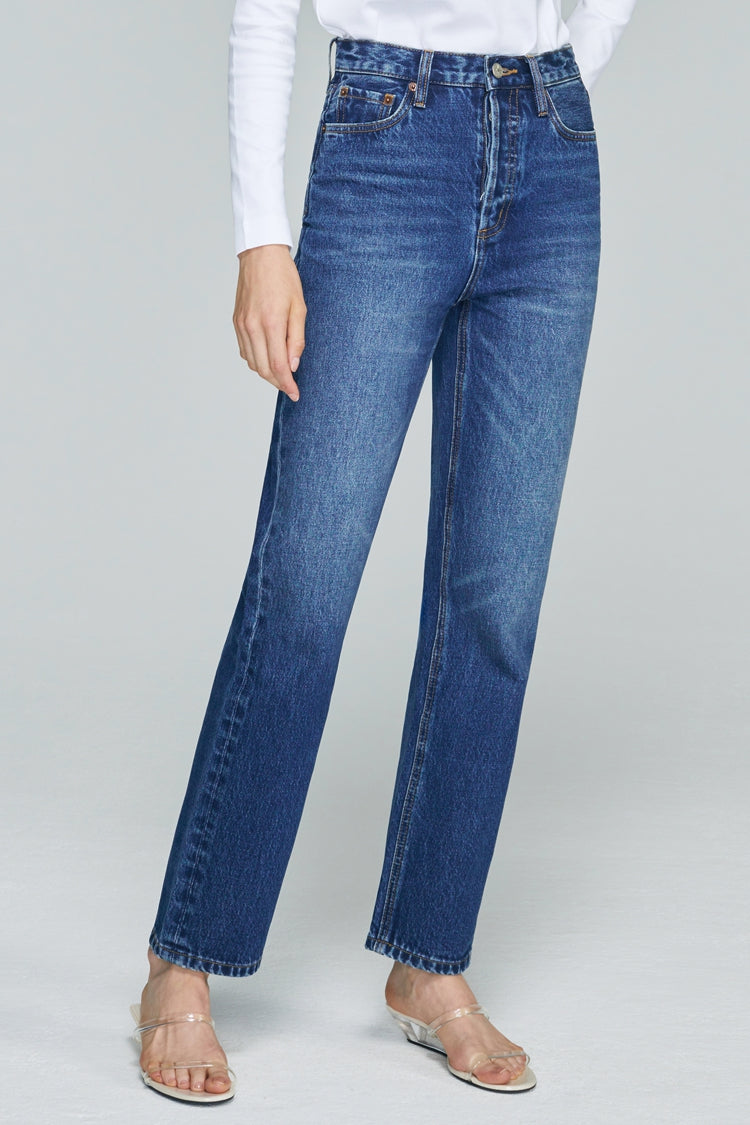Manhattan High Rise Straight Ankle Jeans