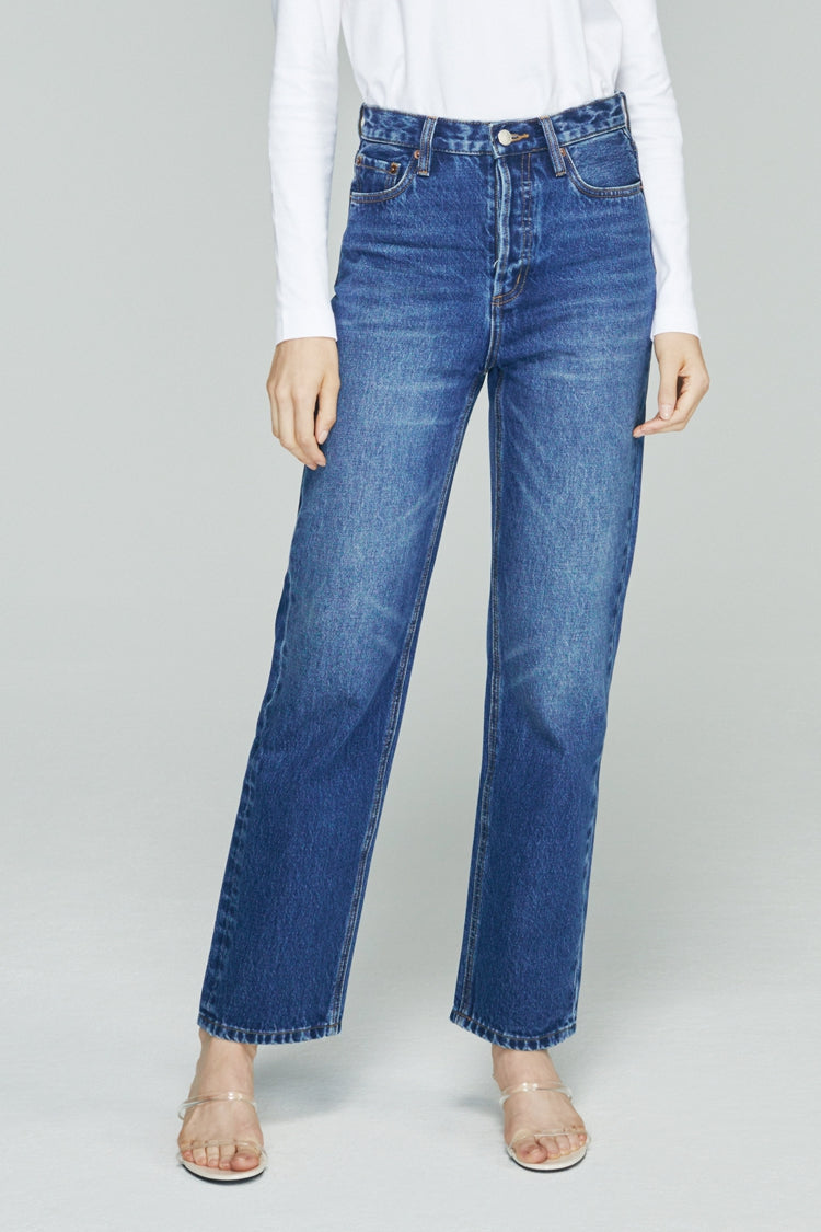 Manhattan High Rise Straight Ankle Jeans