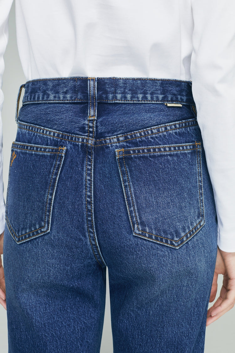 Manhattan High Rise Straight Ankle Jeans