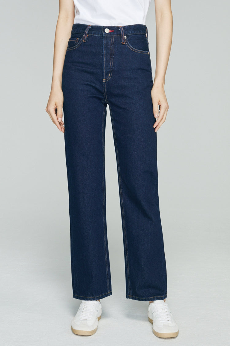 Manhattan High Rise Straight Ankle Jeans