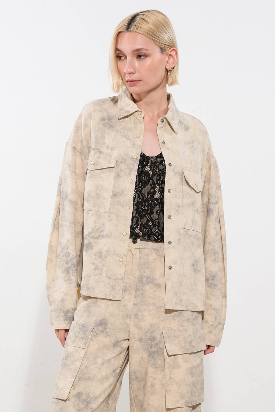 IN THE SPOTLIGHT WOVEN TOP - Mack & Harvie