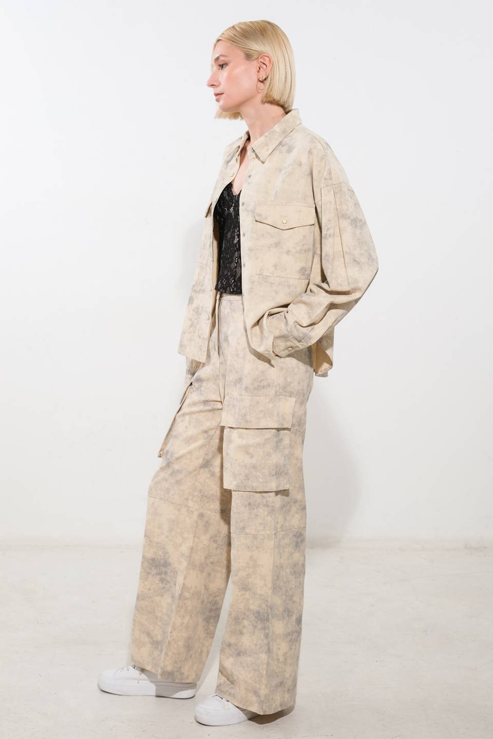 IN THE SPOTLIGHT WOVEN TOP - Mack & Harvie