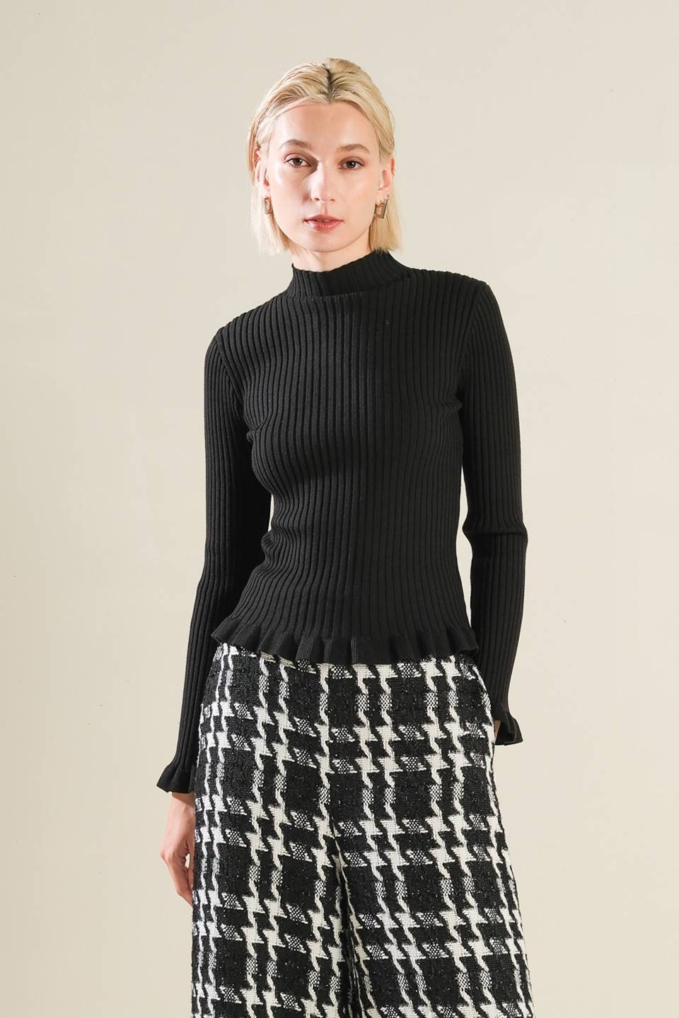 KISS ME IN THE MORNING SWEATER TOP - Mack & Harvie