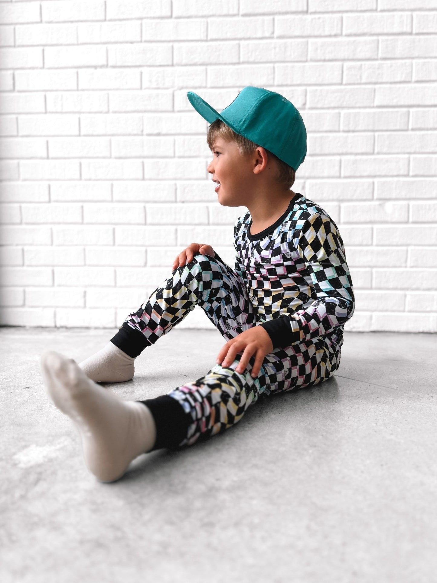 LONG SLEEVE 2 PIECE SETS - Neon Dizzy Check - Mack & Harvie