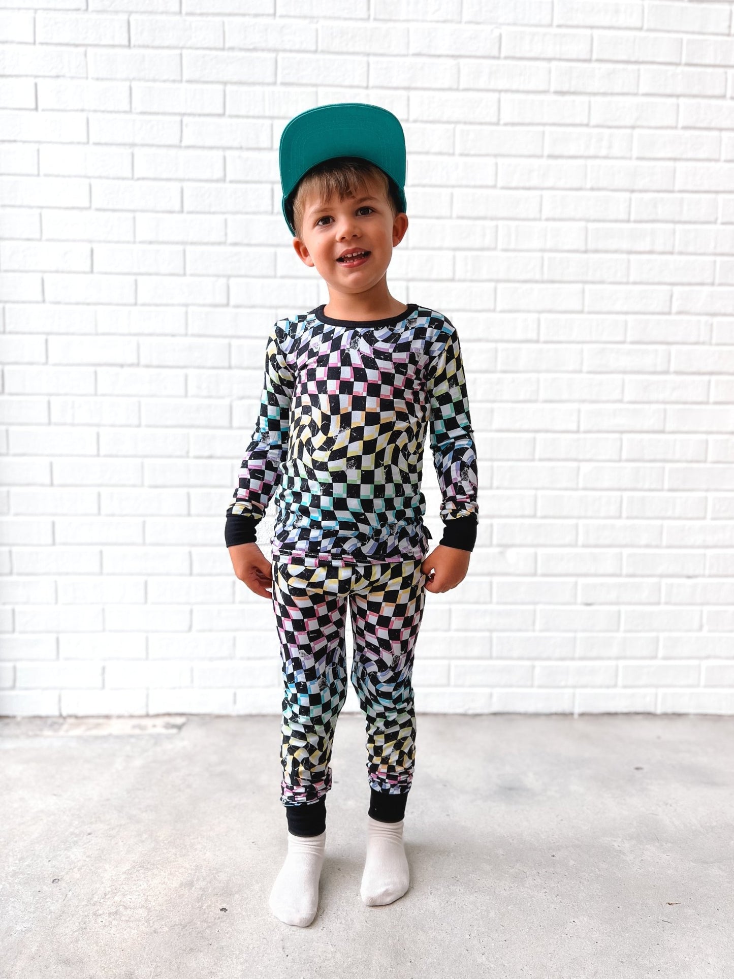 LONG SLEEVE 2 PIECE SETS - Neon Dizzy Check - Mack & Harvie