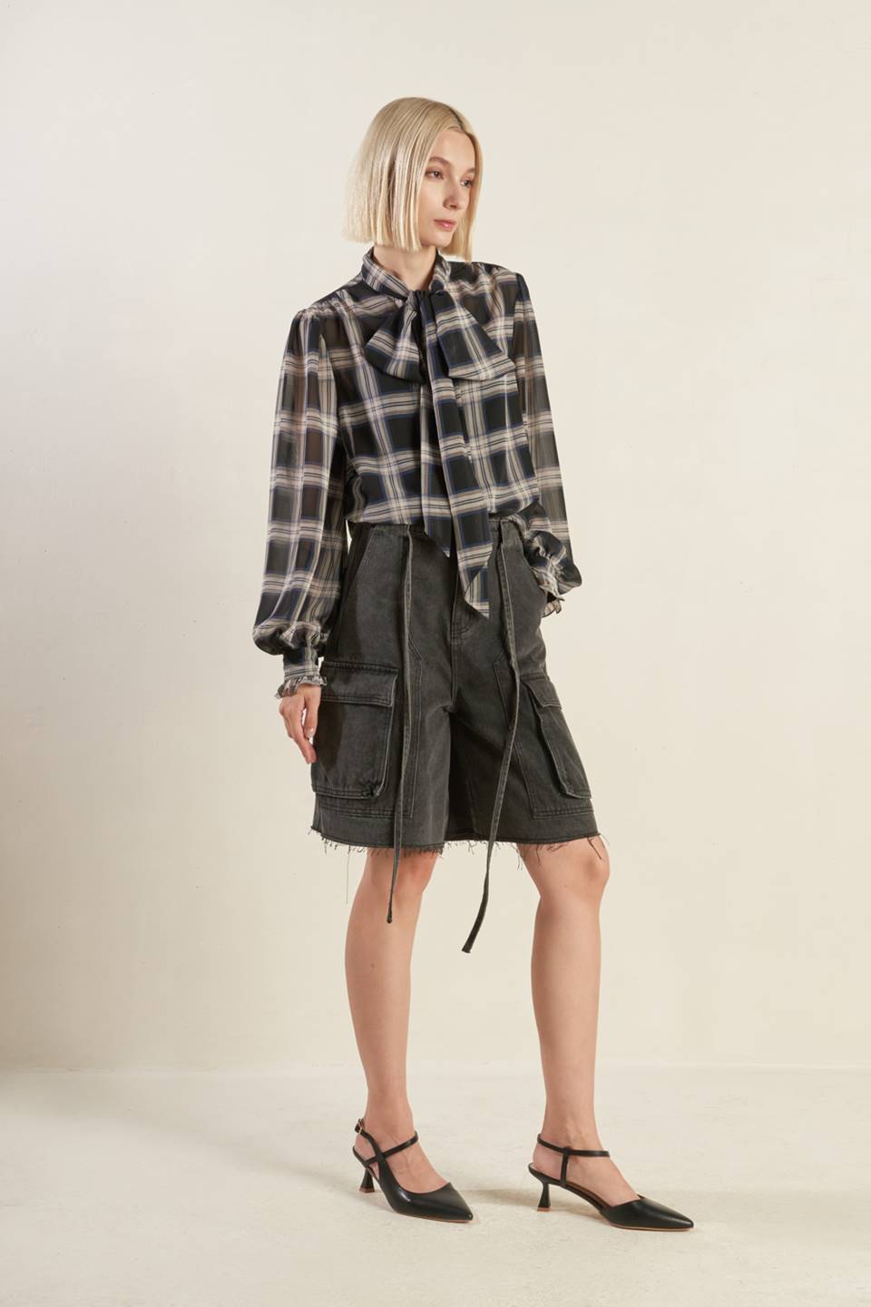 LOVELY INTUITION WOVEN PLAID TOP - Mack & Harvie