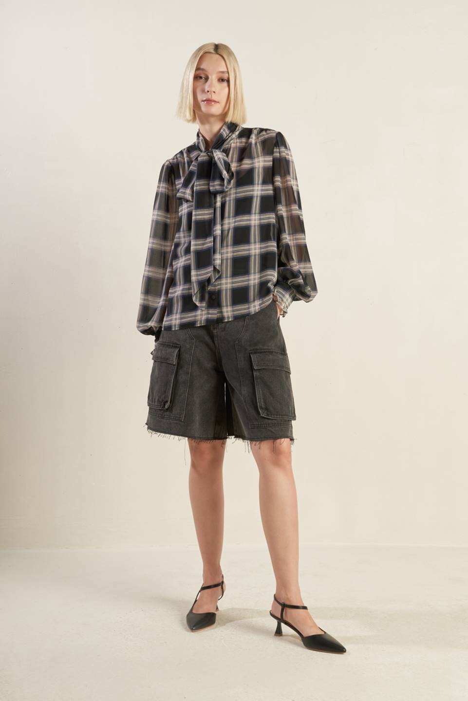 LOVELY INTUITION WOVEN PLAID TOP - Mack & Harvie