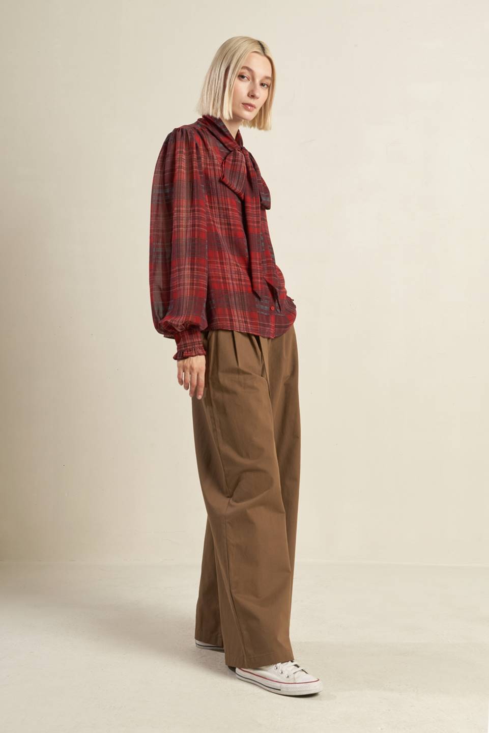 LOVELY INTUITION WOVEN PLAID TOP - Mack & Harvie