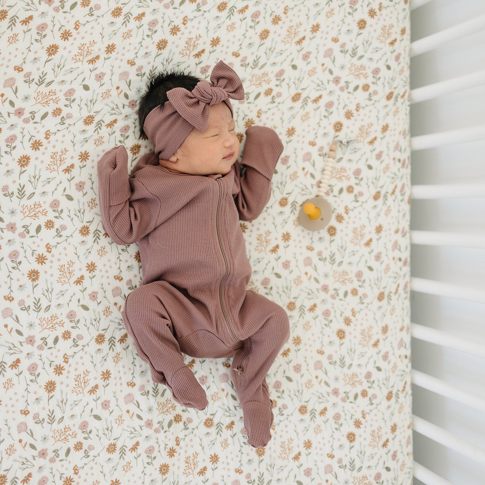Meadow Floral Muslin Crib Sheet - Mack & Harvie