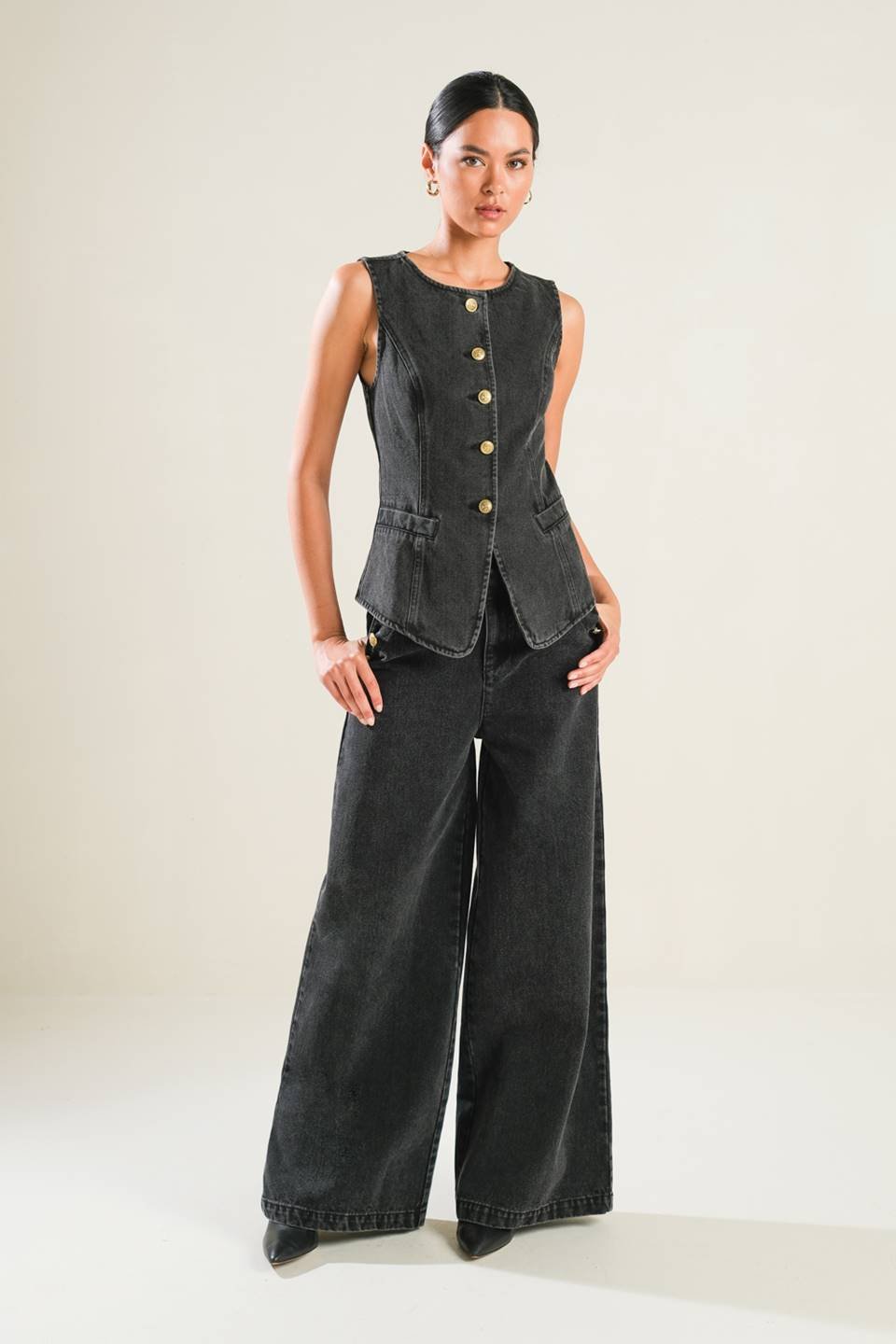 MYSTIC SANDS DENIM VEST - Mack & Harvie