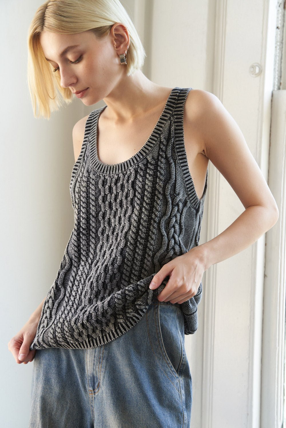 NEVER FORGET KNIT TANK TOP - Mack & Harvie
