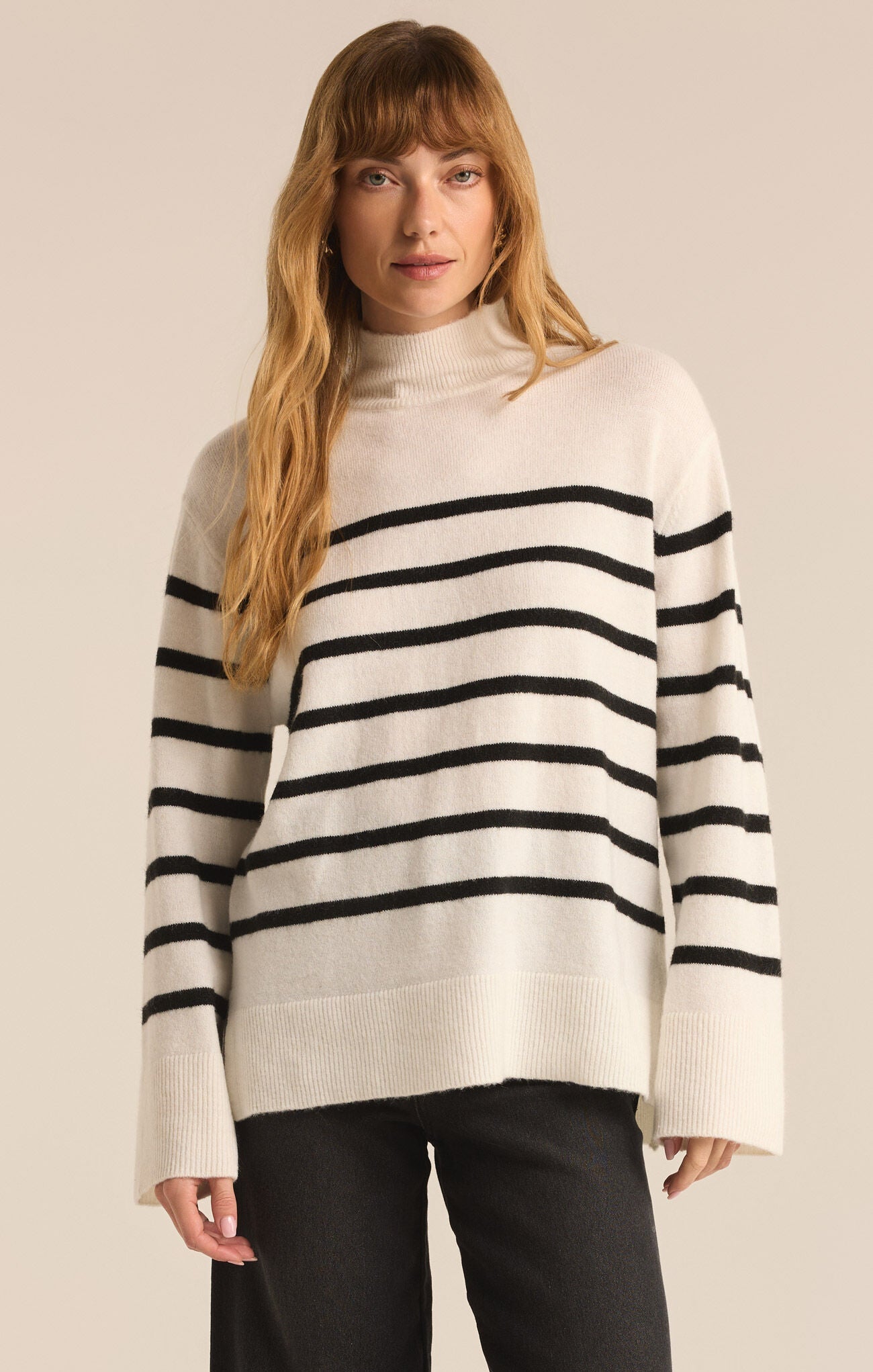 FIN STRIPE TURTLENECK SWEATER