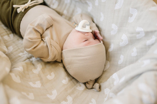 Oatmeal Organic Ribbed Newborn Knot Hat - Mack & Harvie