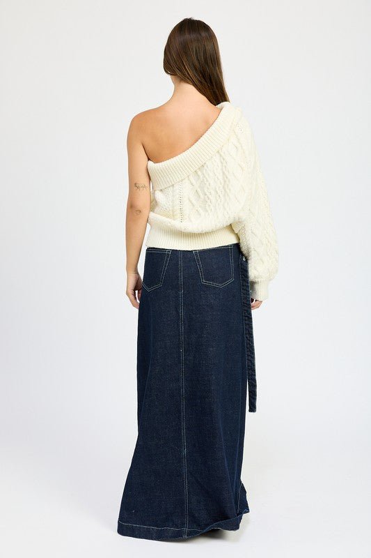 OVERSIZED ONE SHOULDER SWEATER - Mack & Harvie