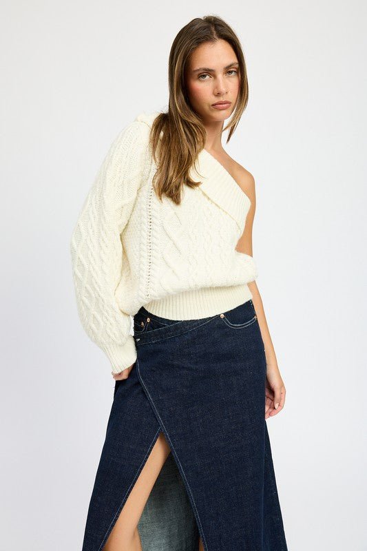 OVERSIZED ONE SHOULDER SWEATER - Mack & Harvie