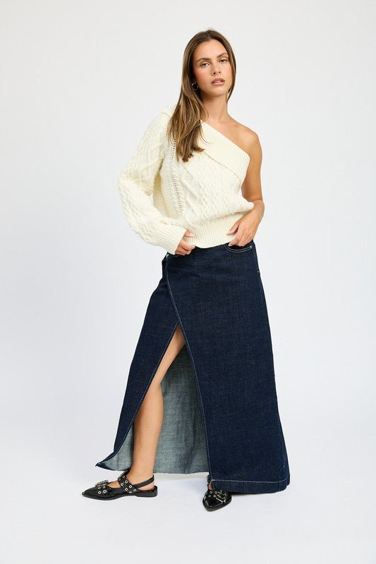 OVERSIZED ONE SHOULDER SWEATER - Mack & Harvie