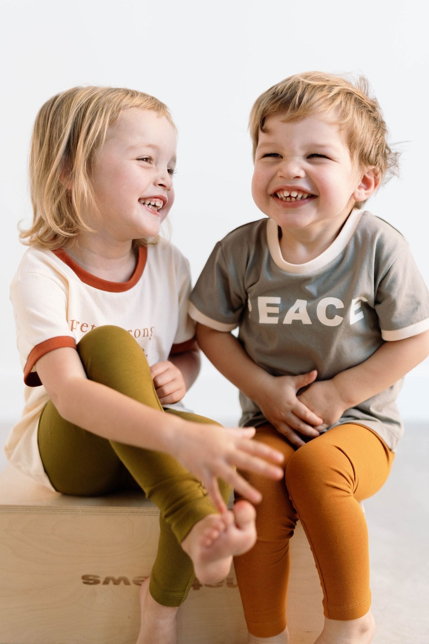 Peace Everyday Ringer - Mack & Harvie