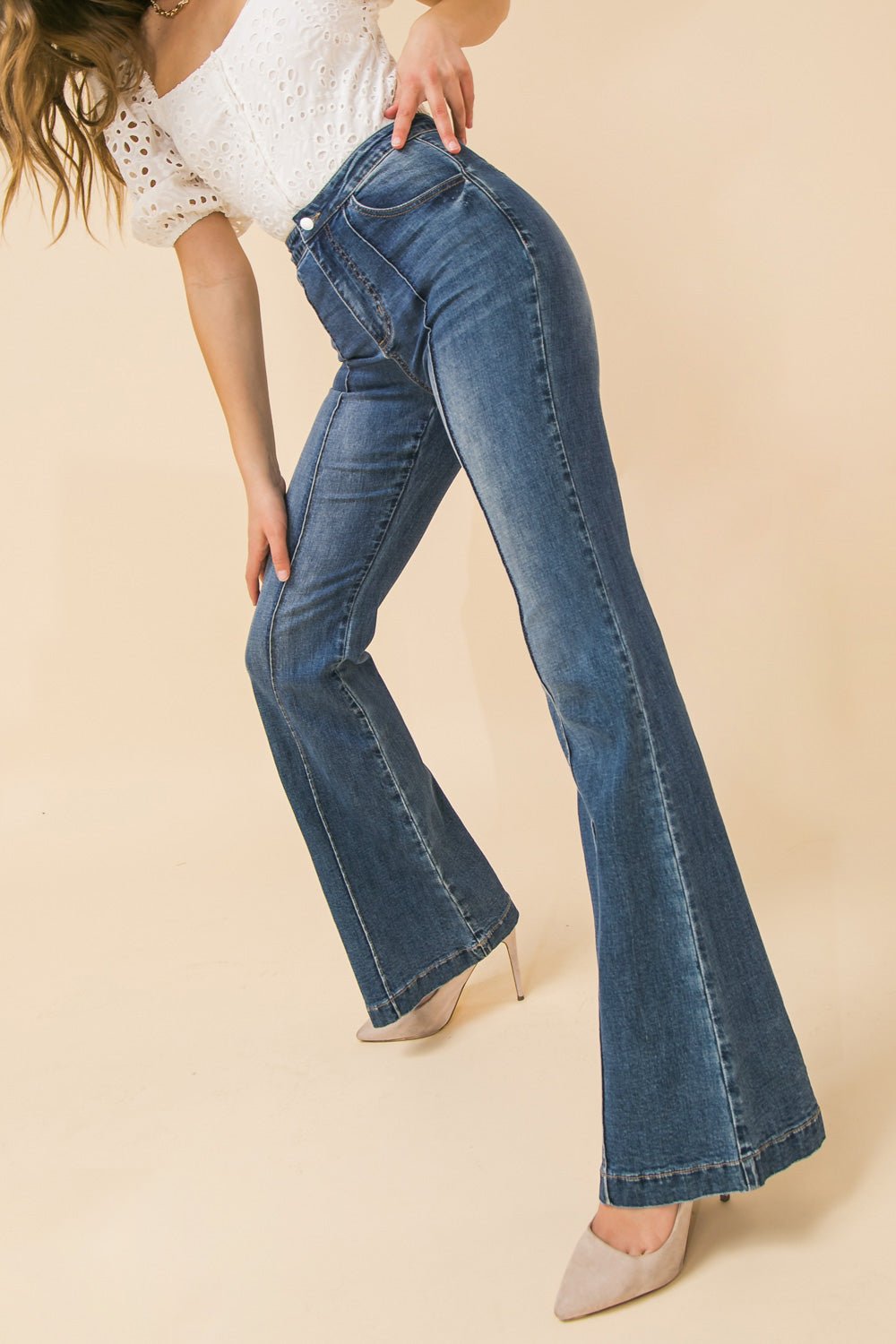 PICK YOUR LOVE FLARE JEANS - Mack & Harvie