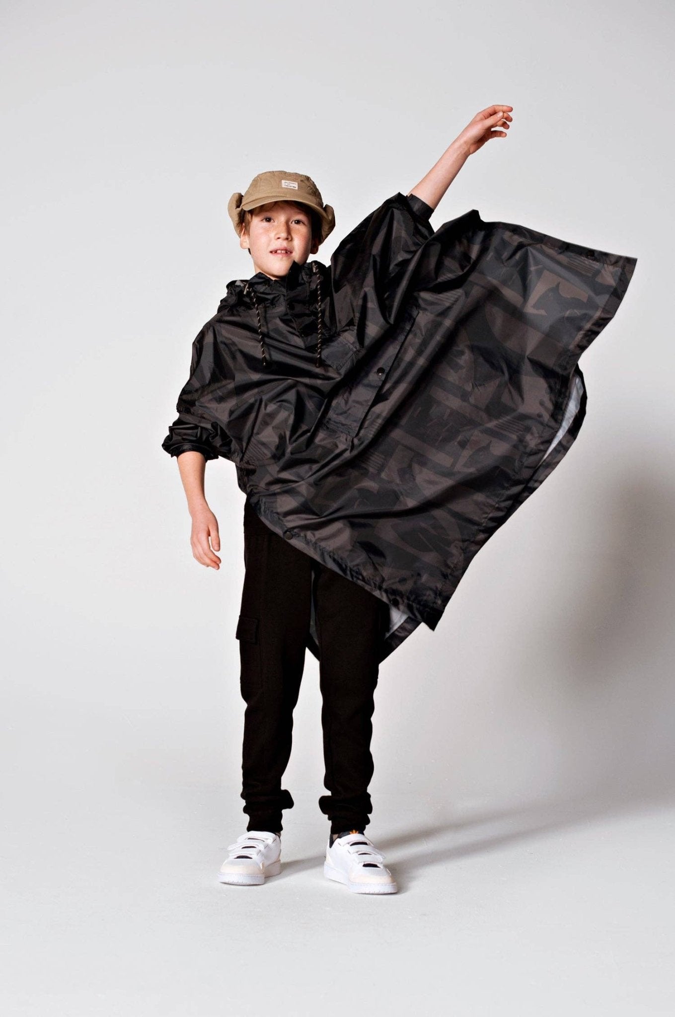 Rainkiss - Back to Black - Kids Rain Poncho - Mack & Harvie