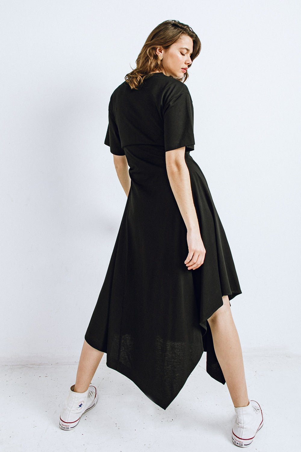 RIGHT ON CUE KNIT MIDI DRESS - Mack & Harvie