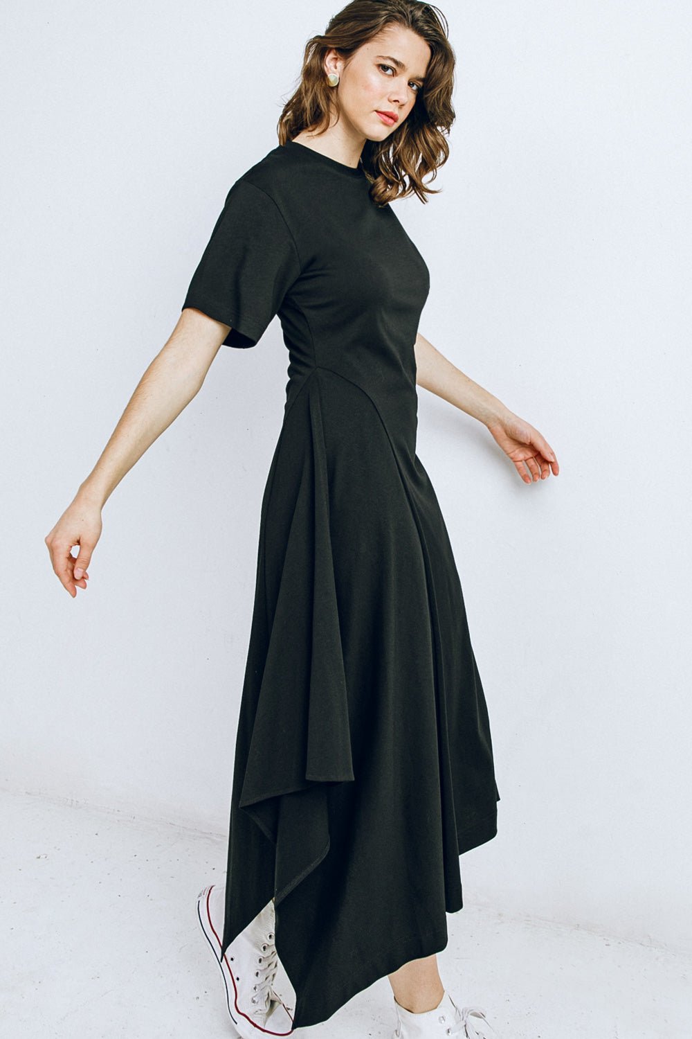 RIGHT ON CUE KNIT MIDI DRESS - Mack & Harvie