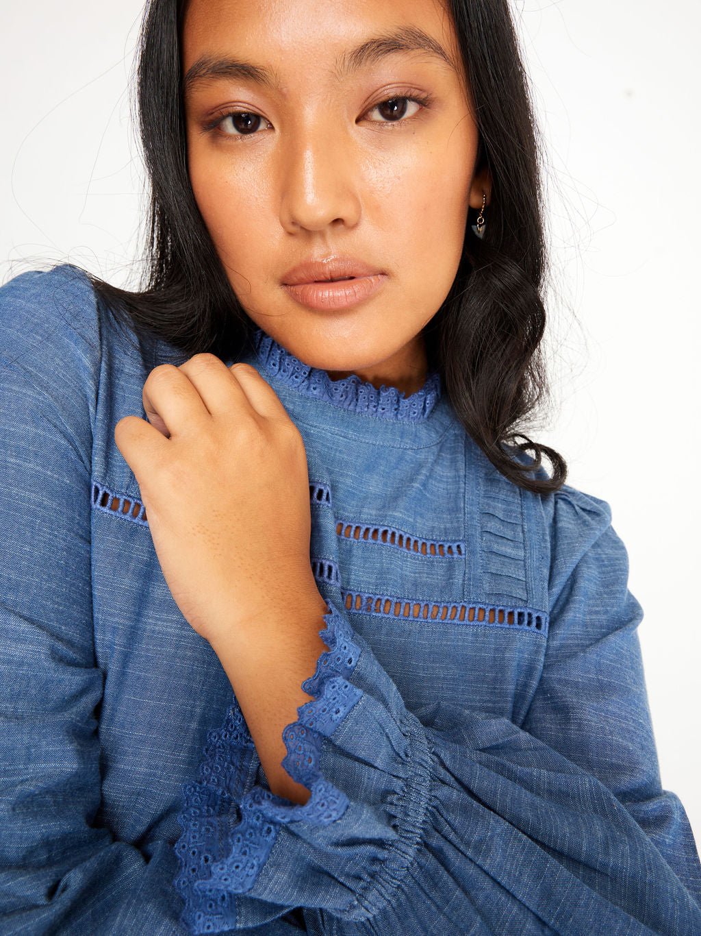 Ruby Blouse Chambray - Mack & Harvie