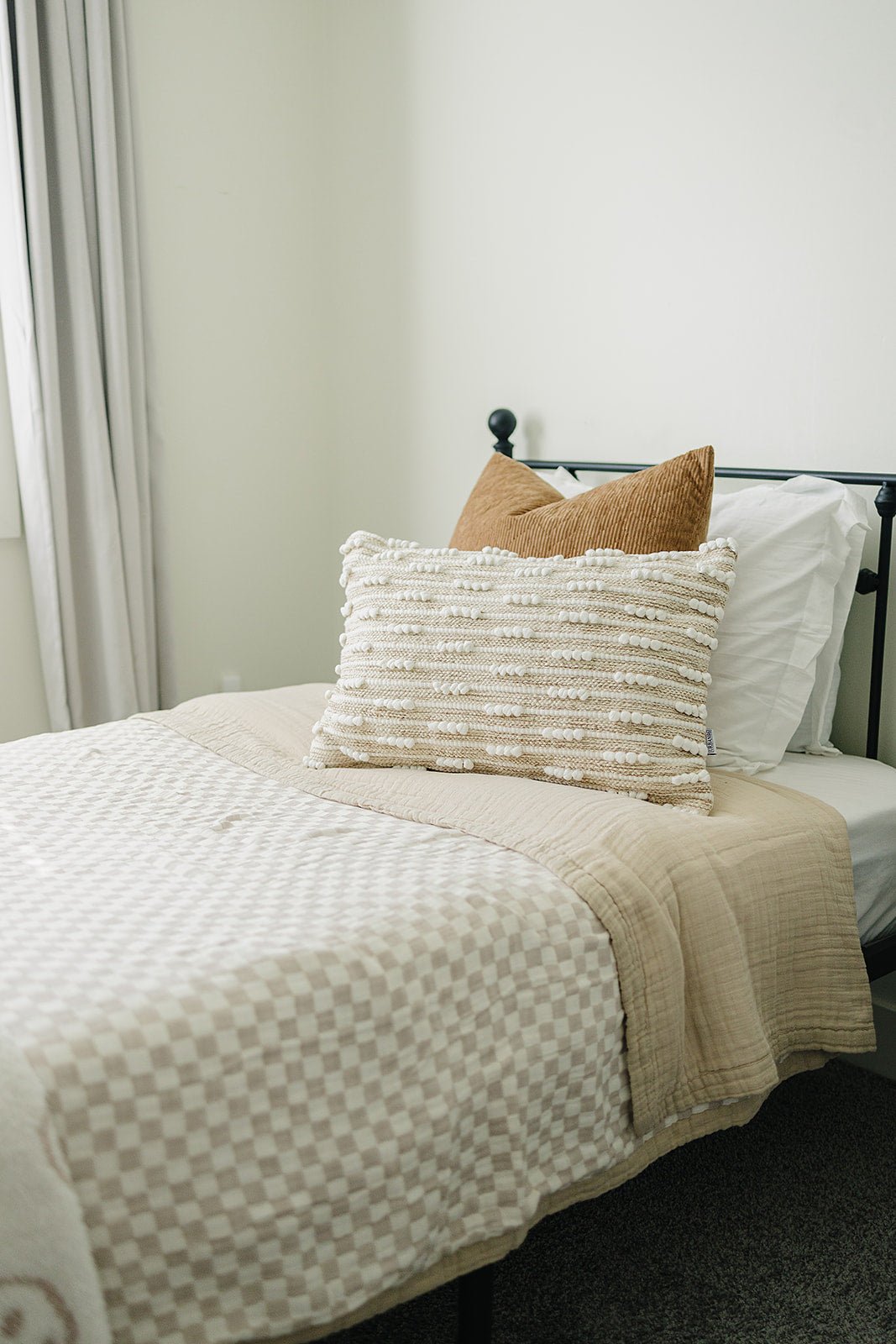 Taupe Checkered Twin Muslin Quilt - Mack & Harvie