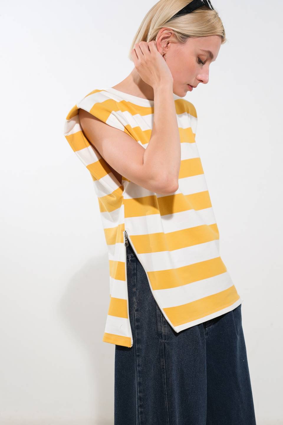 THIS ISN'T GOODBYE KNIT TOP - Mack & Harvie